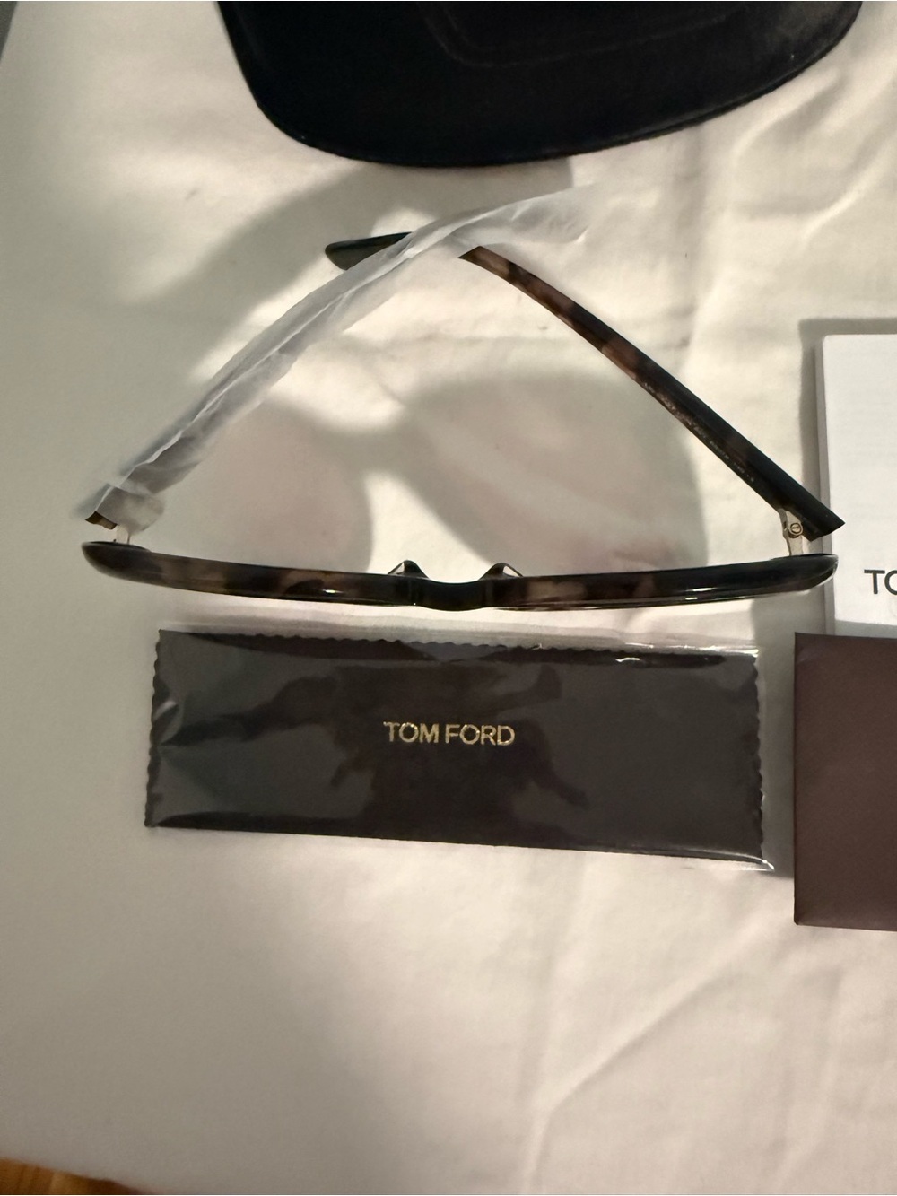 Tom Ford Women's Tortoiseshell Sunglasses - Dark Brown Lenses! FULL INCLUSION! - Picture 6 of 10